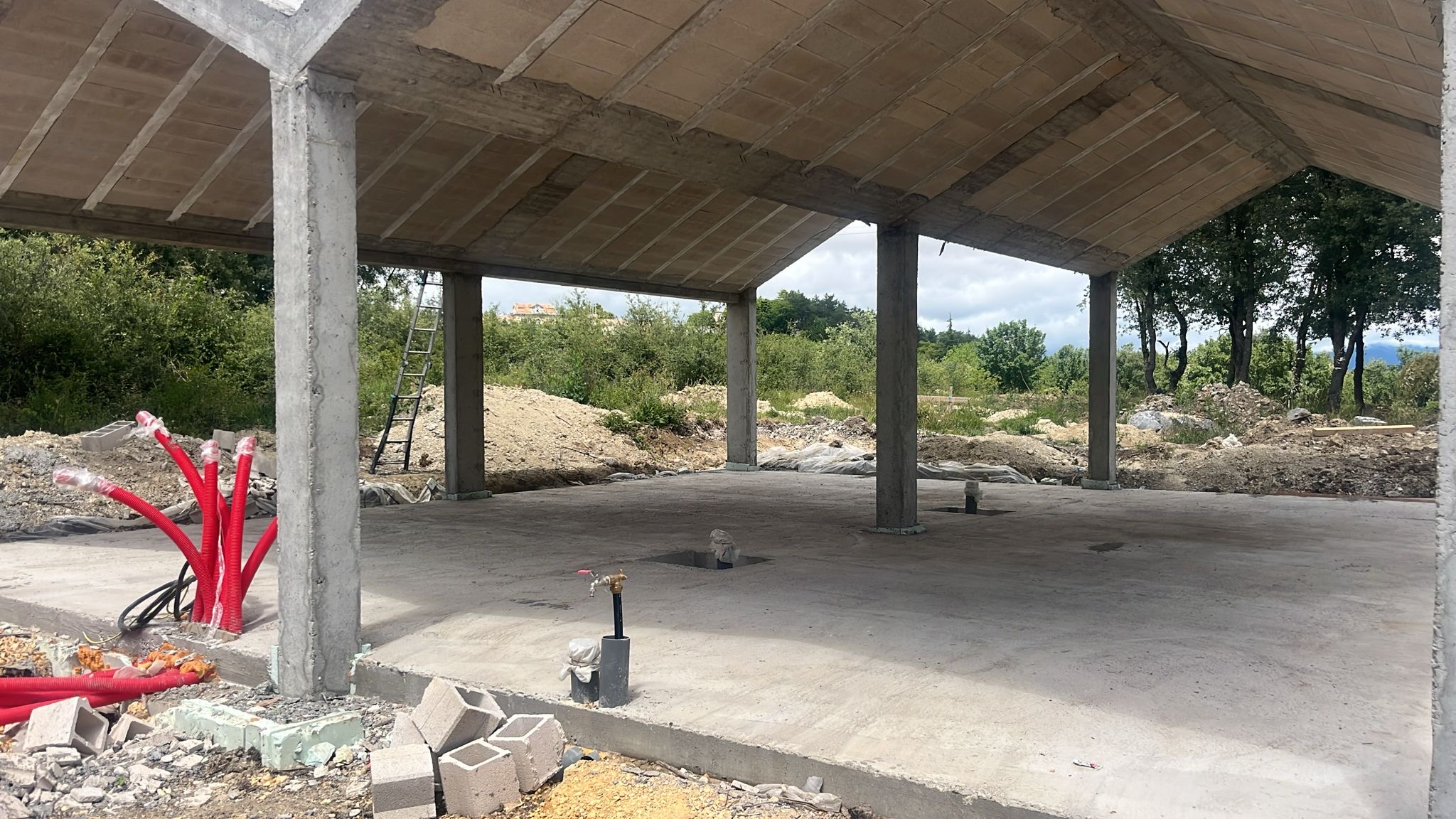 estructura de casa en estibaliz